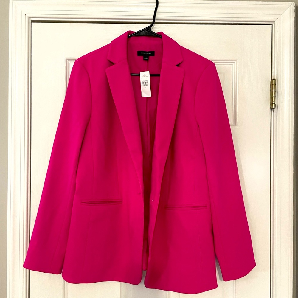 New, never been worn Ann Taylor Blazer